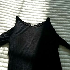 A|X cold shoulder top